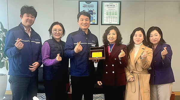 여성건설인협회, 중부발전 서울발전본부에 감사패 전달