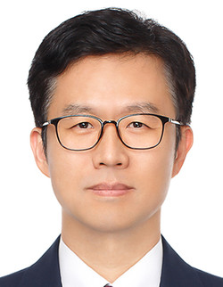 성민기 세종대학교 교수